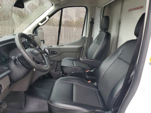 Used 2023 Ford Transit 350 DRW RWD image 13