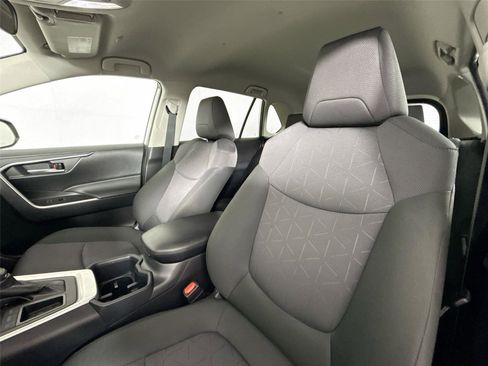 Certified 2025 Toyota RAV4 XLE FWD image 3