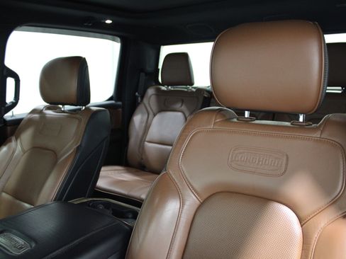 Used 2019 RAM 1500 Limited image 5