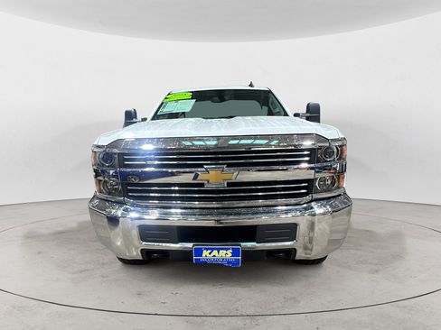 Used 2018 Chevrolet Silverado 3500 W/T w/ Snow Plow Prep Package image 2