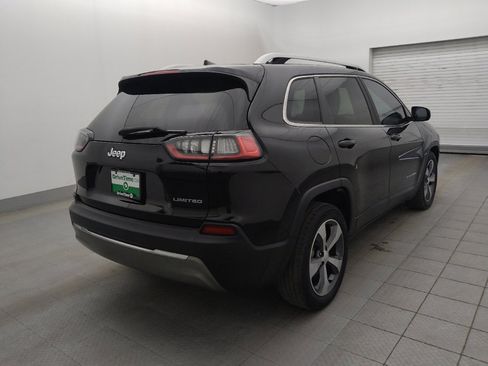 Used 2019 Jeep Cherokee Limited image 9