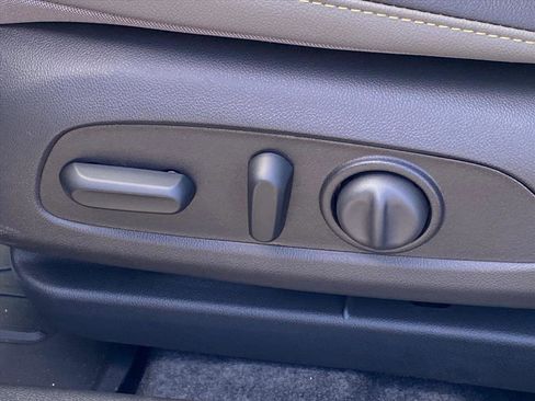 New 2026 Chevrolet Trax ACTIV w/ Sunroof Package image 14