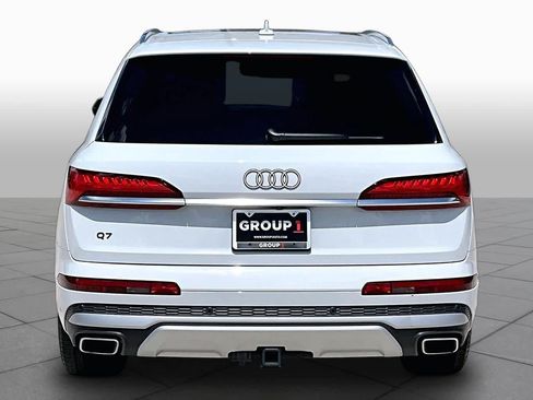 Used 2025 Audi Q7 2.0T Premium w/ Convenience Package AWD/4WD image 5