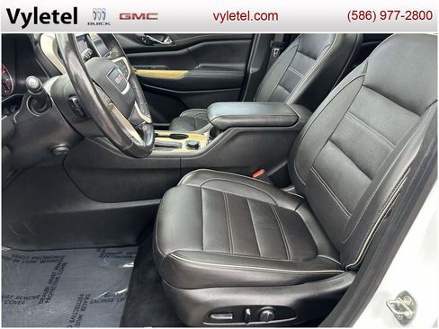 Used 2019 GMC Acadia Denali w/ Technology Package image 18