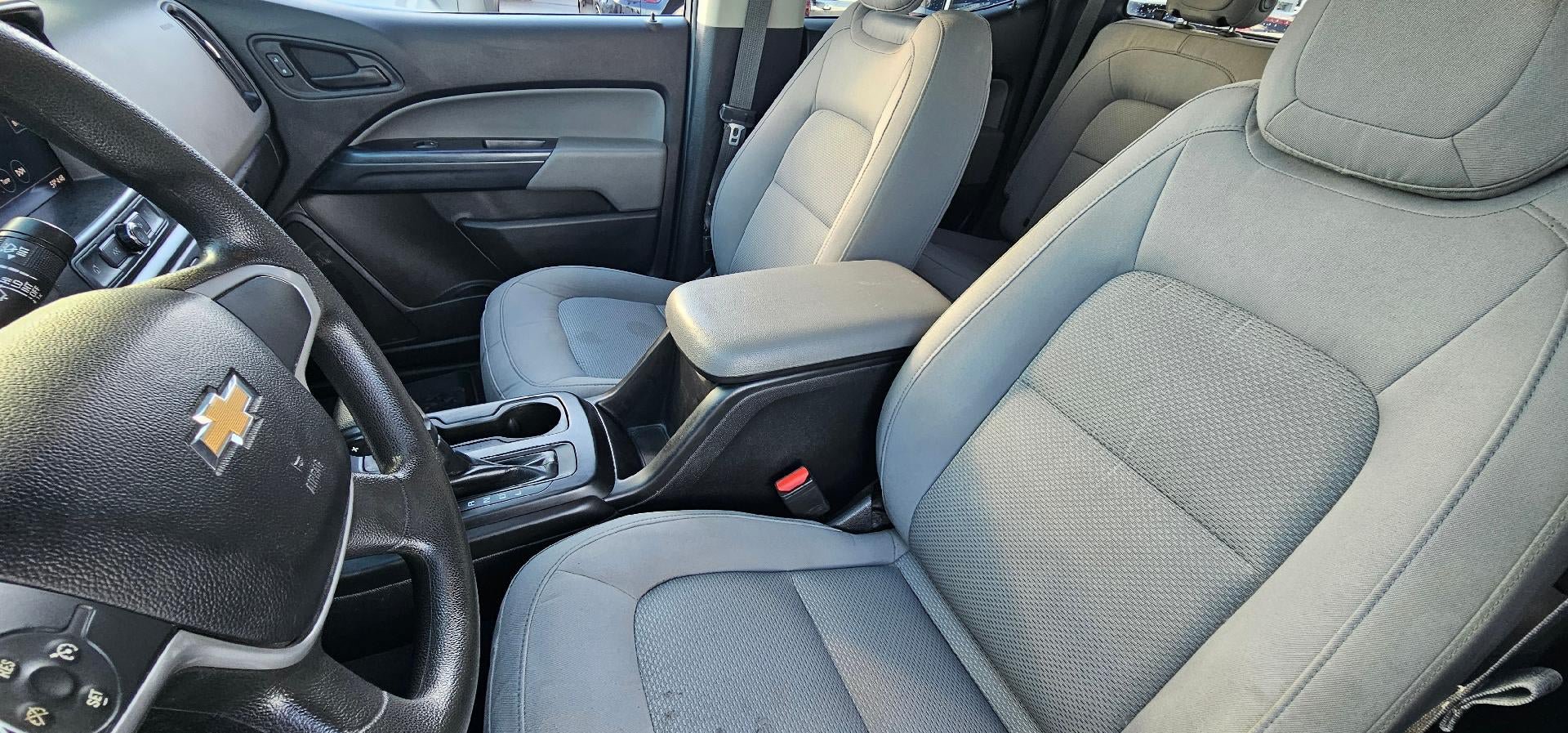Used 2020 Chevrolet Colorado W/T w/ WT Convenience Package AWD/4WD image 11