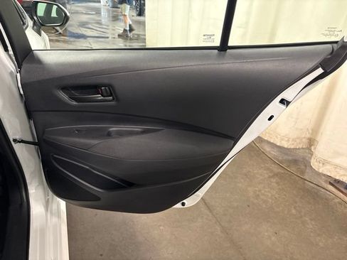 Used 2025 Toyota Corolla LE FWD image 33
