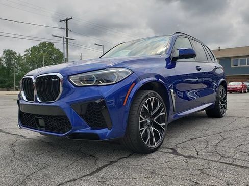 Used 2022 BMW X5 M w/ Executive Package AWD/4WD image 4
