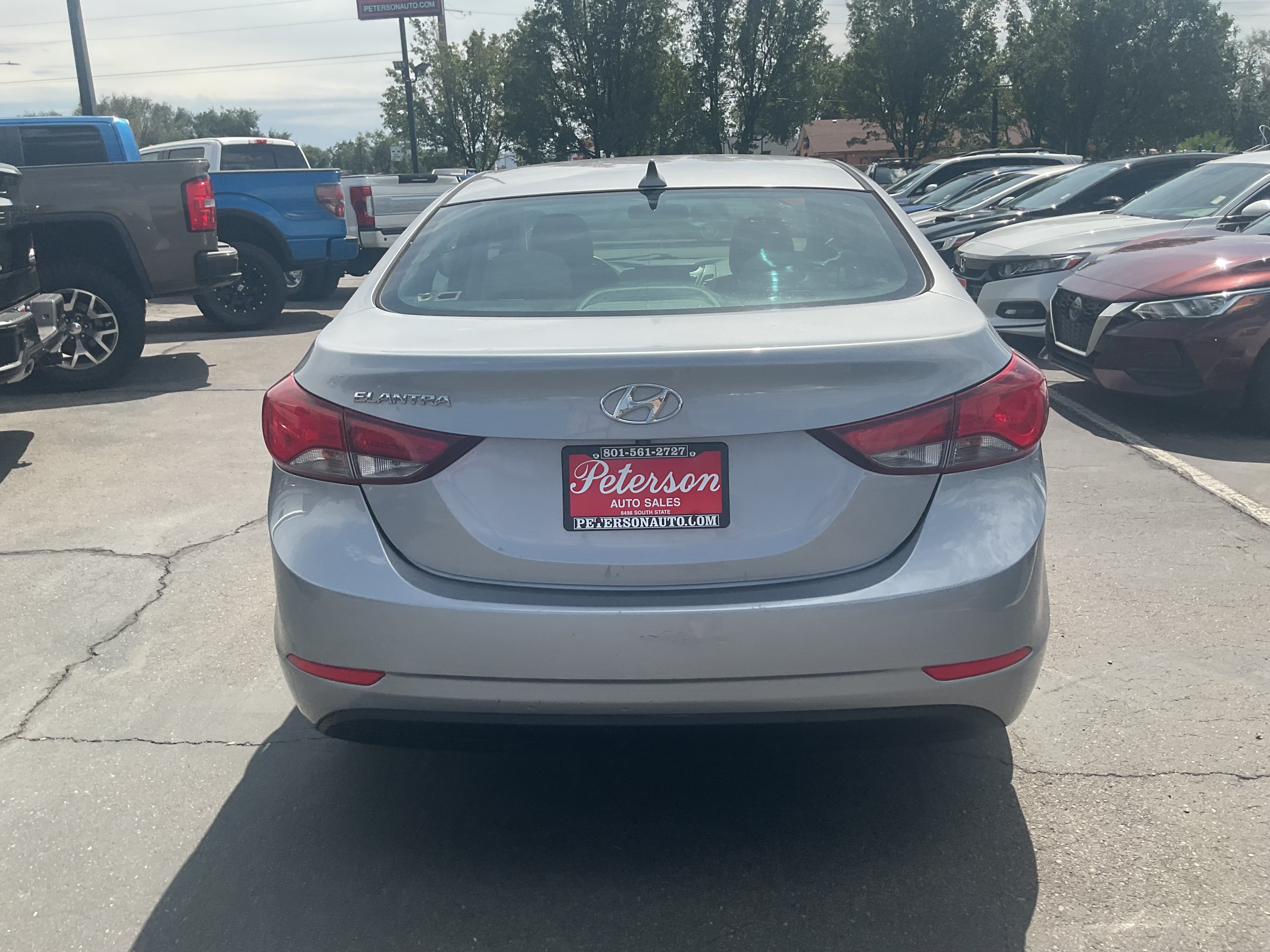 Used 2015 Hyundai Elantra SE w/ Option Group 02 FWD image 8