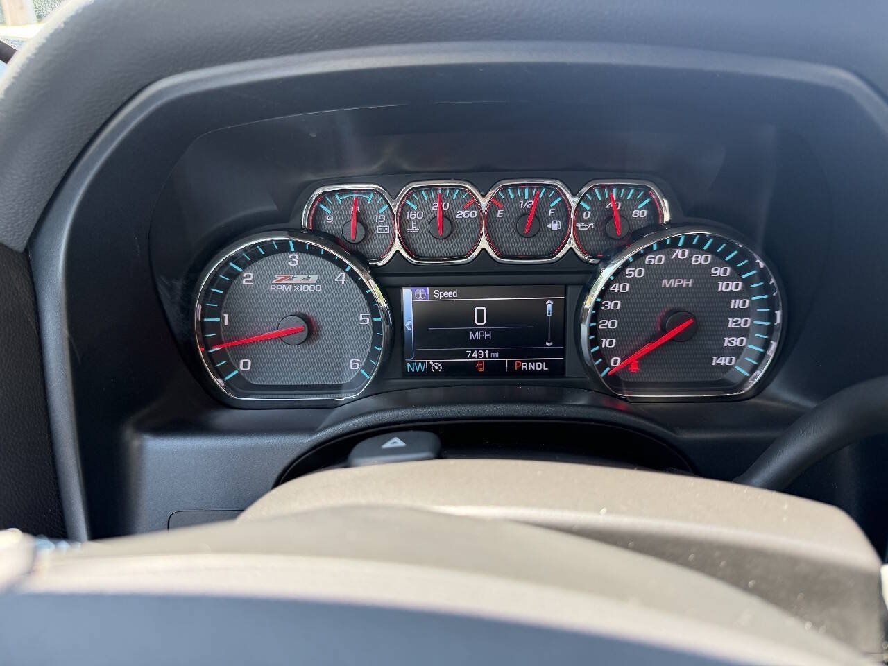 Used 2018 Chevrolet Silverado 1500 LT w/ All Star Edition AWD/4WD image 29