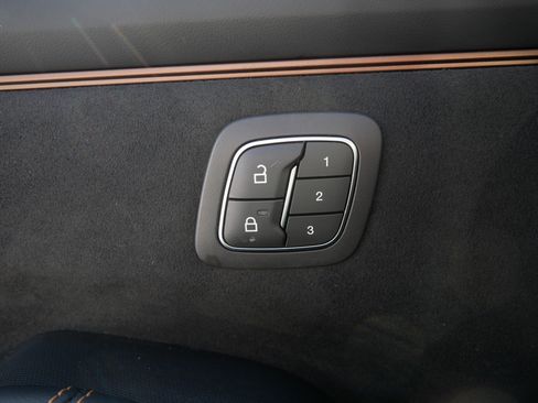 Used 2022 Ford Mustang Mach-E GT image 27