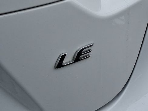 Used 2024 Toyota Corolla LE FWD image 10