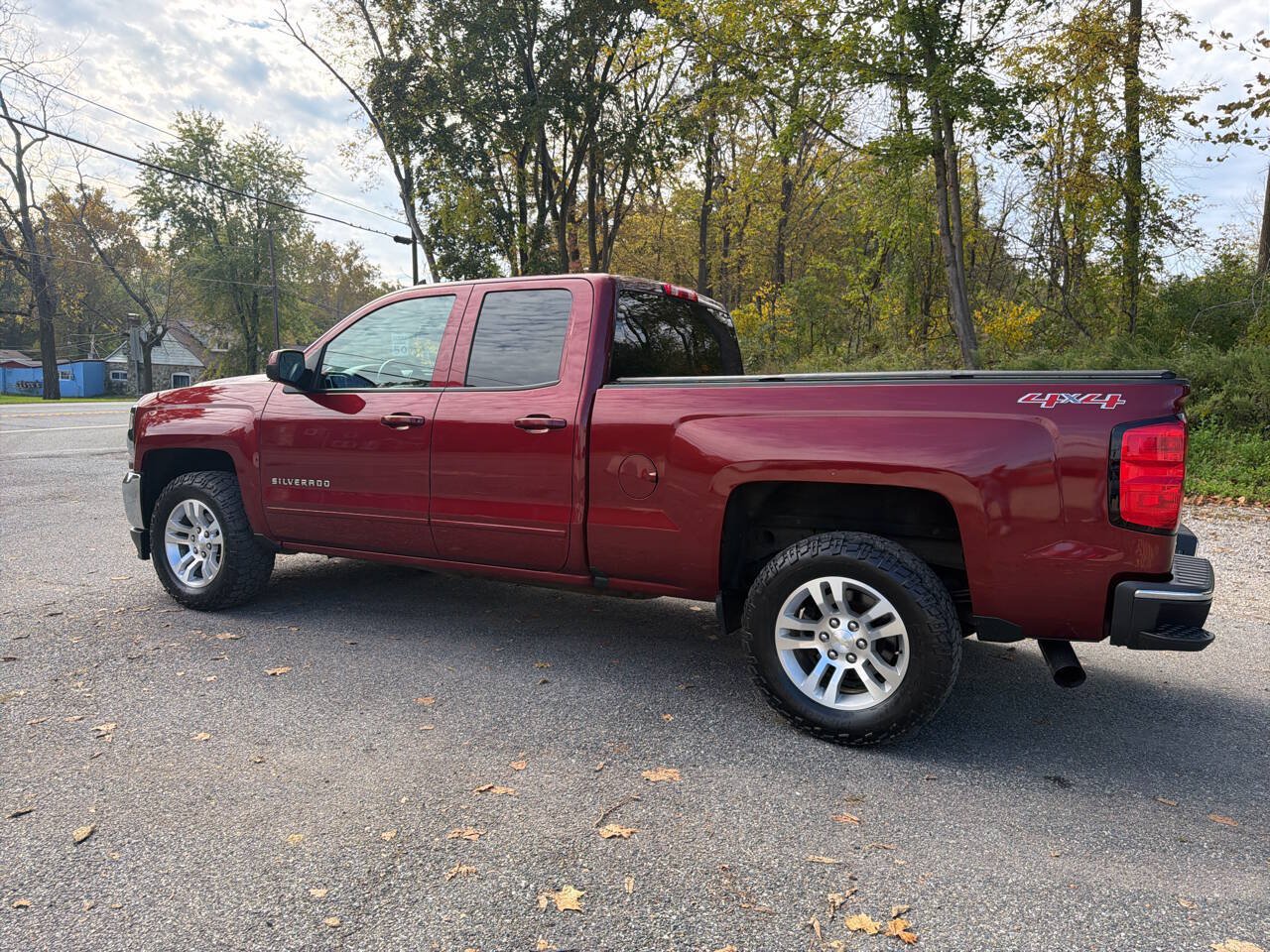 Used 2017 Chevrolet Silverado 1500 LT w/ All Star Edition AWD/4WD image 17
