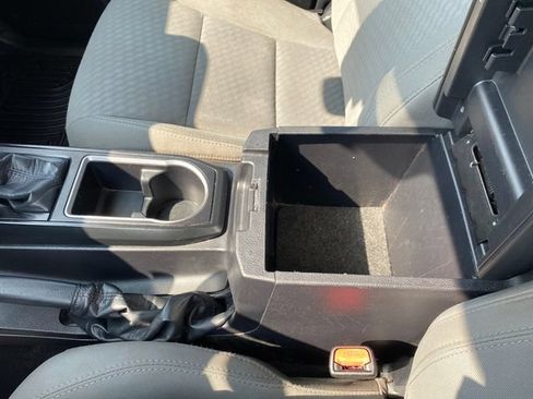 Used 2021 Toyota Tacoma SR RWD image 14