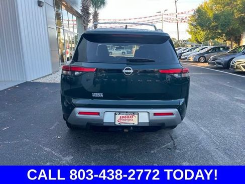 Used 2024 Nissan Pathfinder SL w/ SL Premium Package FWD image 36