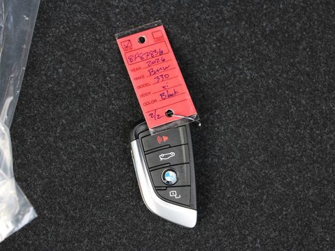 New 2026 BMW 330i xDrive Sedan w/ M Sport Package image 32