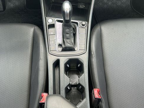 Used 2020 Volkswagen Jetta SEL FWD image 14