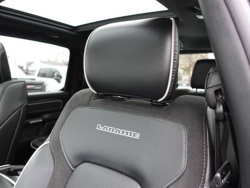 Used 2025 RAM 1500 Laramie w/ Sport Appearance Package AWD/4WD image 21