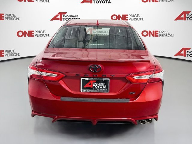 Certified 2020 Toyota Camry SE w/ Blackout Package FWD image 7