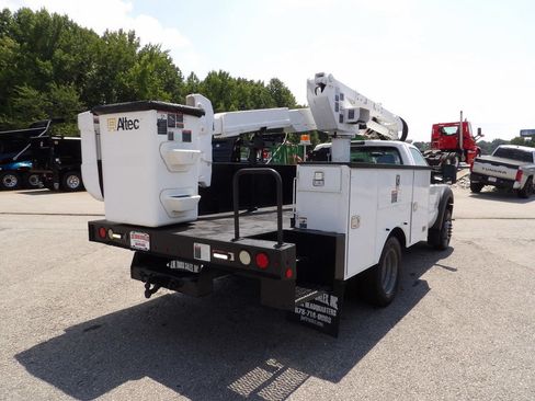 Used 2015 Ford F550 2WD Regular Cab Super Duty w/ Snow Plow Prep Package image 19