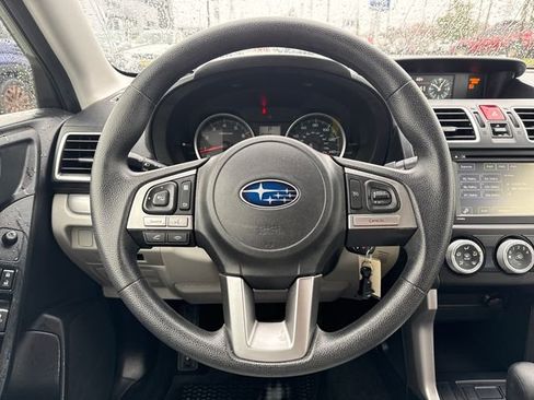 Used 2017 Subaru Forester 2.5i w/ Alloy Wheel Package image 20