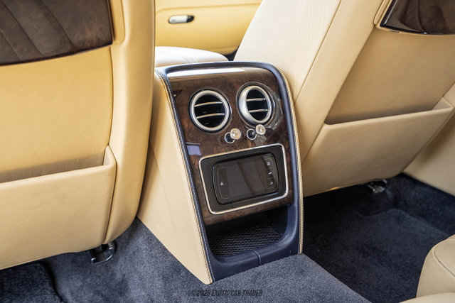 Used 2015 Bentley Flying Spur W12 AWD/4WD image 34