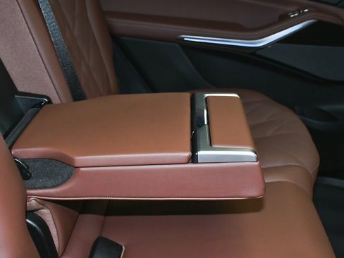 Used 2026 BMW X7 xDrive40i image 69