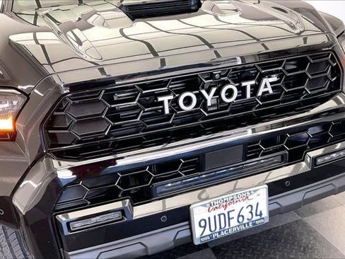 Used 2025 Toyota 4Runner TRD Pro AWD/4WD image 30