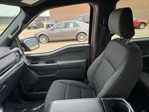 Certified 2022 Ford F150 XLT w/ Equipment Group 302A High image 16