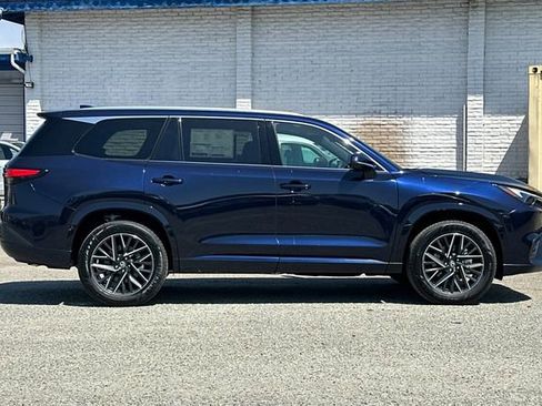 New 2026 Lexus TX 350 AWD image 3