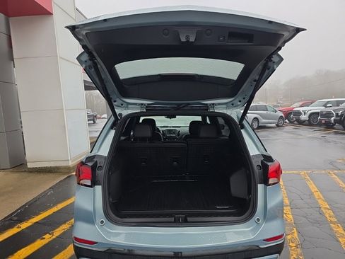 Used 2022 Chevrolet Equinox RS w/ LPO, Floor Liner Package image 6