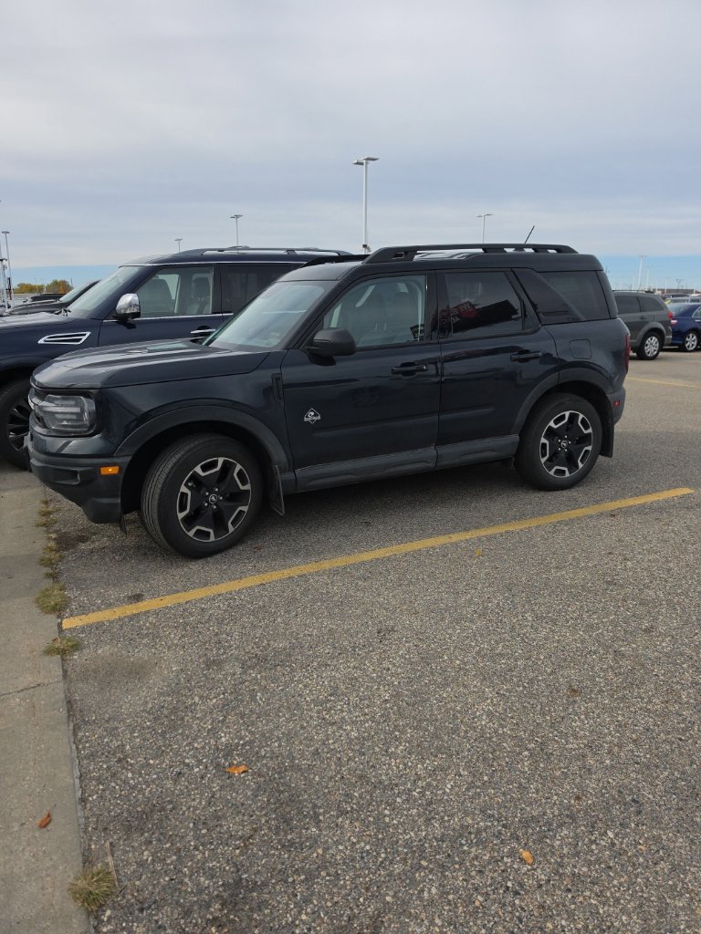 Used 2023 Ford Bronco Sport Outer Banks w/ Tech Package AWD/4WD image 4
