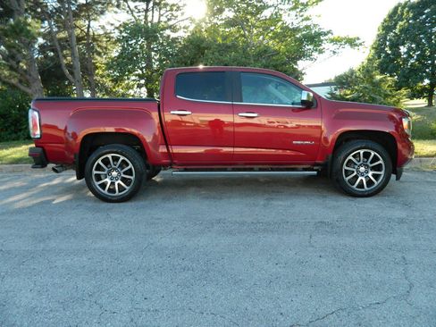 Used 2019 GMC Canyon Denali AWD/4WD image 5