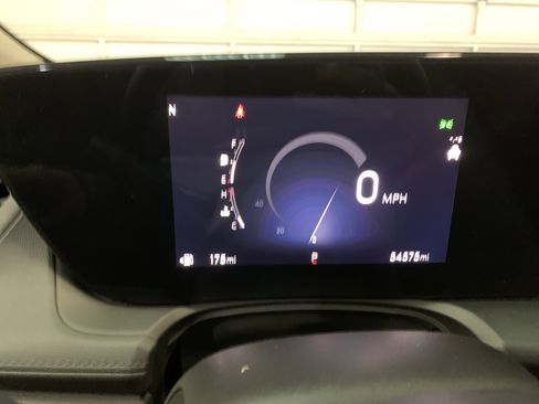 Used 2024 Buick Encore GX Sport Touring image 17