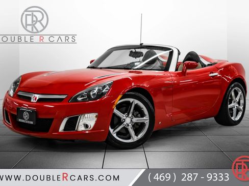 Used 2009 Saturn Sky Red Line RWD image 1
