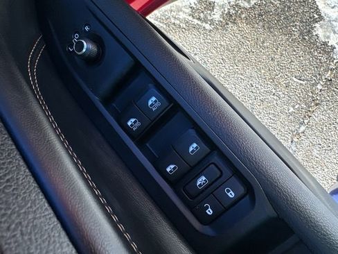 Used 2022 Jeep Compass Limited image 23