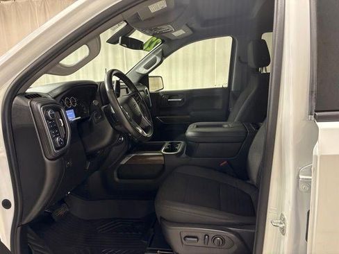 Used 2022 Chevrolet Silverado 1500 RST AWD/4WD image 14