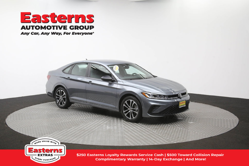 Used 2025 Volkswagen Jetta Sport FWD image 49
