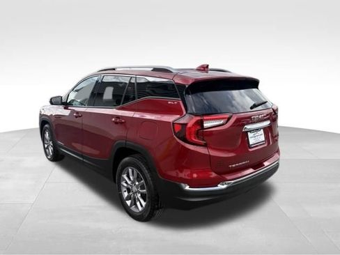 Used 2023 GMC Terrain SLT FWD image 11