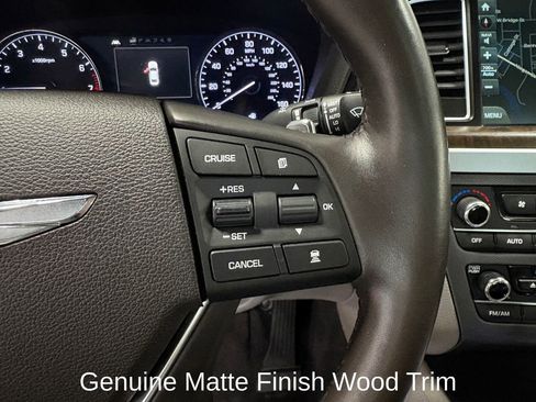 Used 2017 Genesis G80 3.8 w/ Option Group 03 image 17