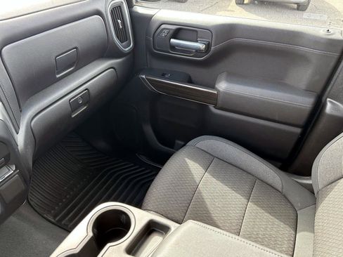 Used 2021 Chevrolet Silverado 1500 RST w/ Z71 Off-Road Package image 30