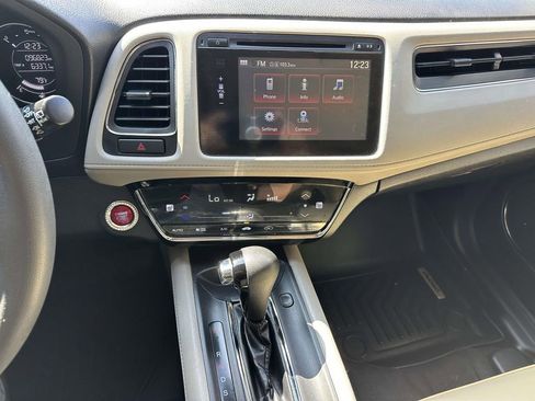 Used 2016 Honda HR-V EX image 16