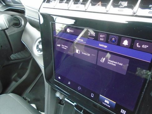 New 2025 Jeep Grand Cherokee L Laredo w/ Luxury Tech Group I image 20