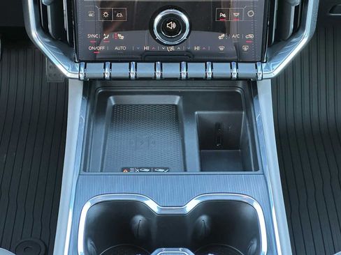 New 2026 GMC Acadia Elevation AWD/4WD image 30