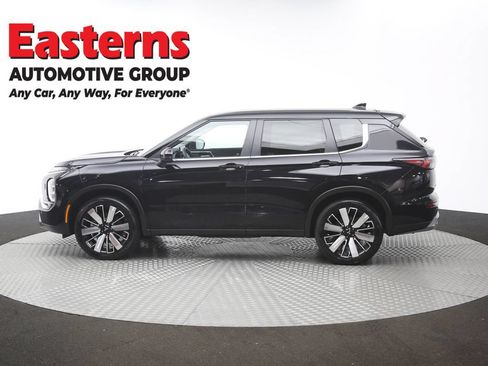 Used 2025 Mitsubishi Outlander SE AWD/4WD image 61
