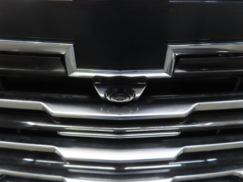 Used 2025 Chevrolet Tahoe High Country AWD/4WD image 59