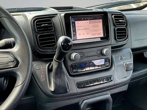 Used 2023 RAM ProMaster 2500 FWD image 8