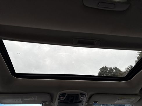 Used 2020 Subaru Outback Limited image 13