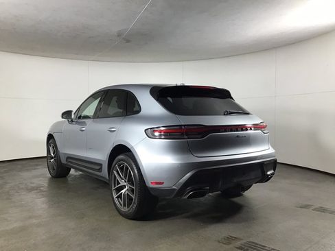Certified 2023 Porsche Macan Turbo AWD/4WD image 3