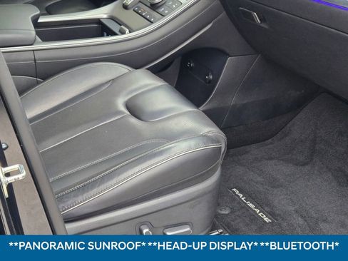 Used 2023 Hyundai Palisade Calligraphy image 11