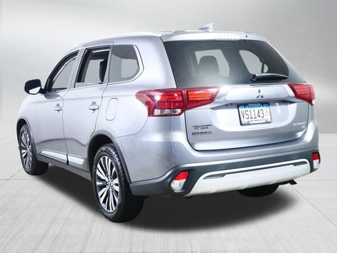 Used 2019 Mitsubishi Outlander SEL AWD/4WD image 5